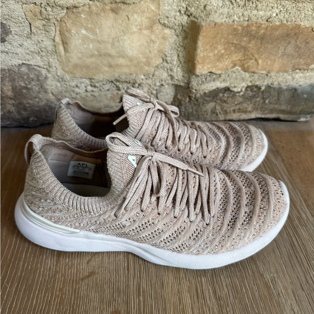 APL Techloom Women's Knit Sneakers - Nude Sz 8 price firm